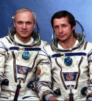 Документальный фильм «Салют-7. История одного подвига» и Фототека  Салют-7 — молчаливый подвиг